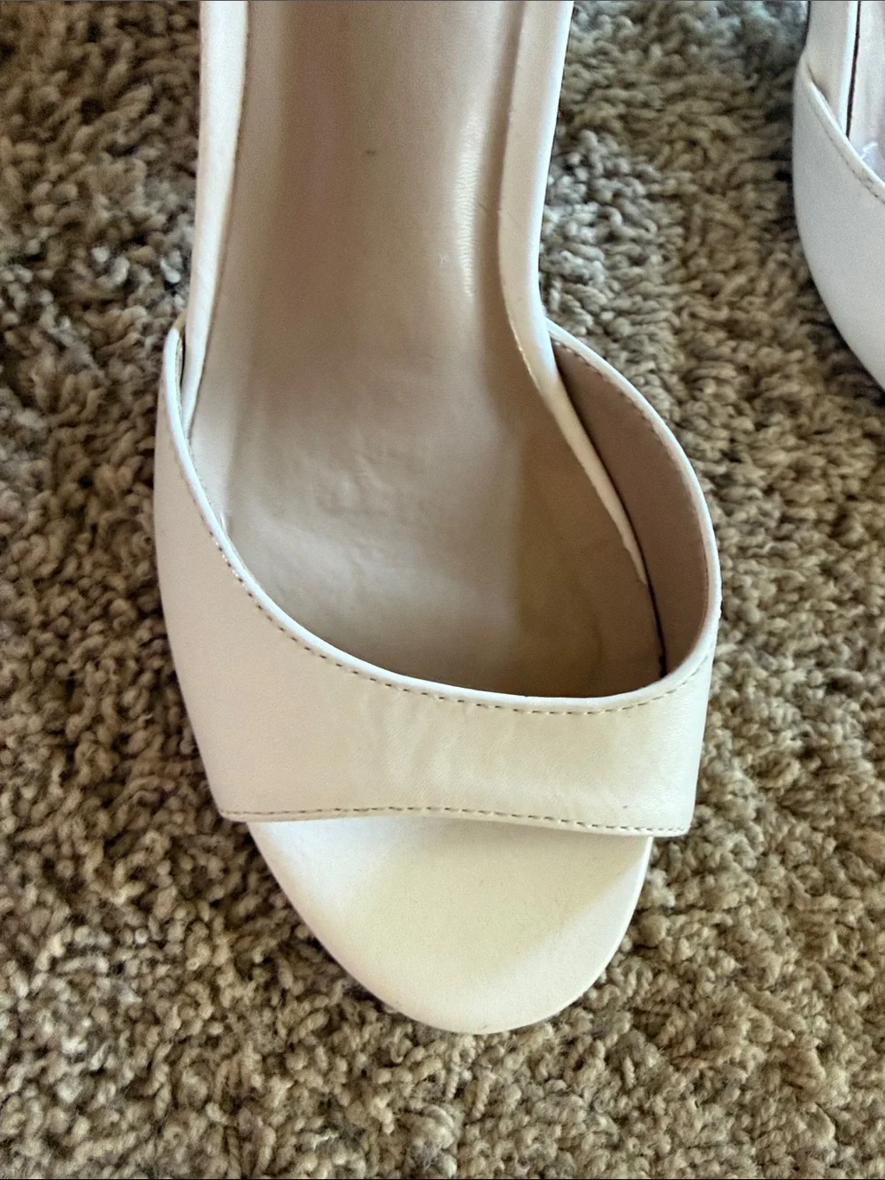 Dream Pairs White Block Heel Ankle Strap Sandals